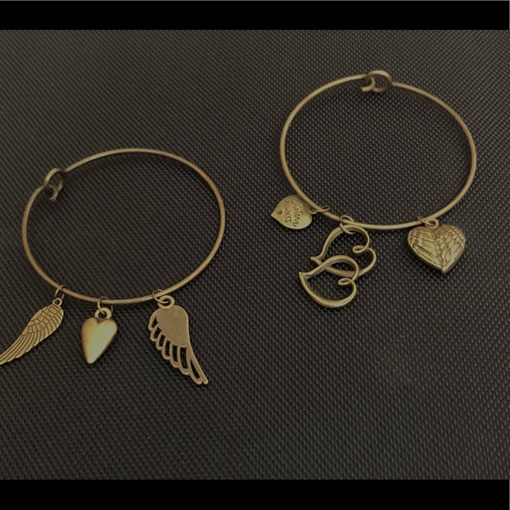 NEW Two Bangle Bracelets Wings Hearts love sisters